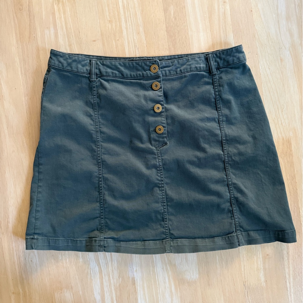 Banana Republic Olive Button-Up Skirt
